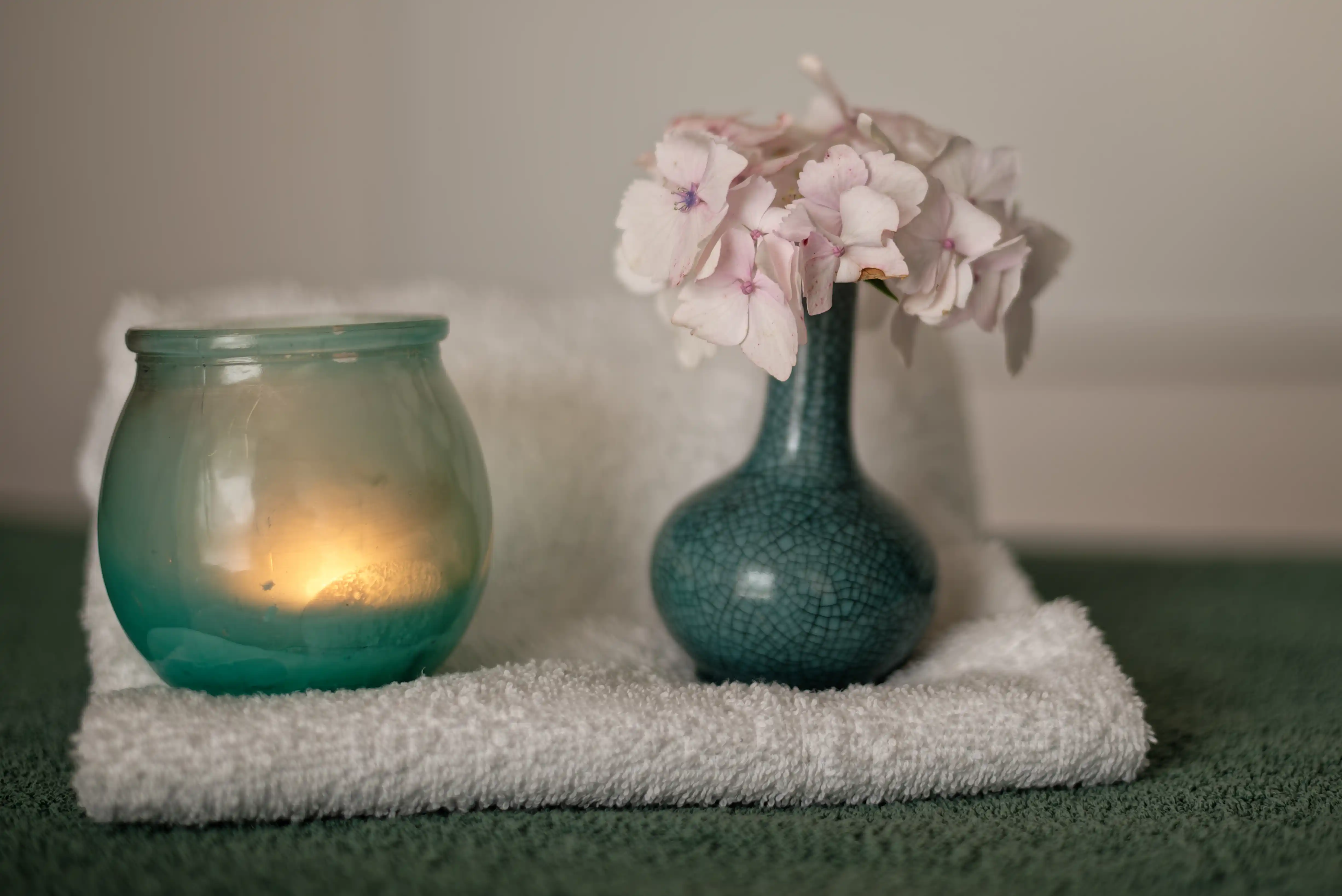 Massage à la bougie détente et relaxant